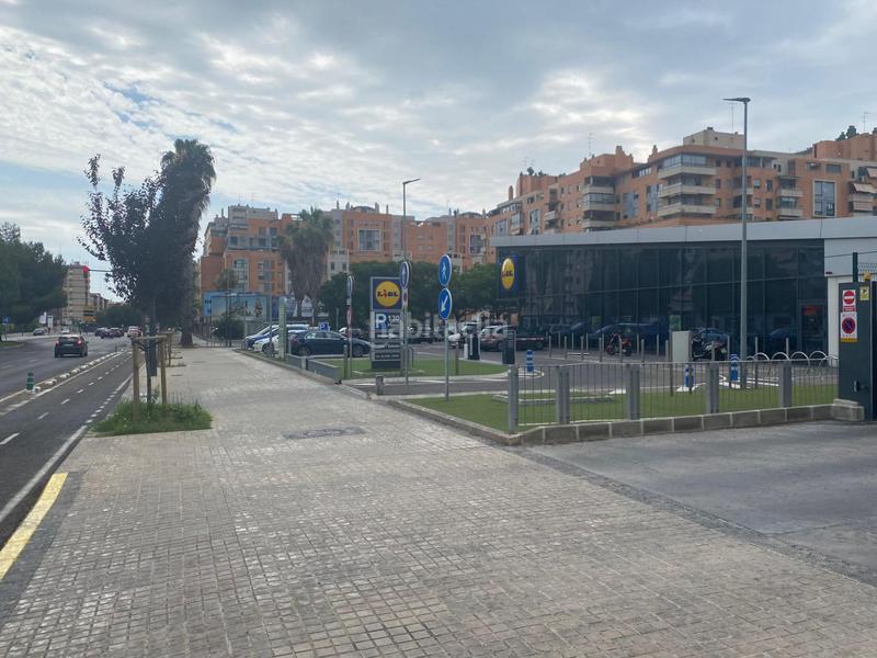 Foto 5fbec254-fd6b-4eda-808c-fc1a98691cbb. Local commercial dans Nou Campanar Valencia