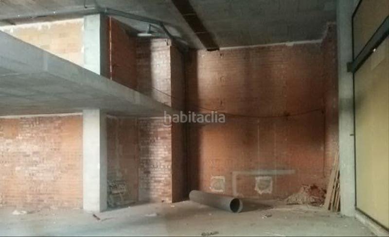 Foto ec196bad-e96a-400e-96bd-36640632ddd3. Locale commerciale in Vall d´Uixó (la)