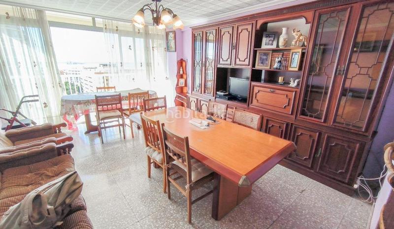 Foto 5c3d6f40-66f5-49ba-a869-15db089258f1. Etagenwohnung mit parking in Juzgados - Plaza de Toros Benidorm