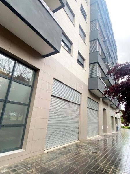 Foto d8dc00d9-2f2a-4373-8c43-f14a2fe85eec. Local comercial en Nou Benicalap Valencia