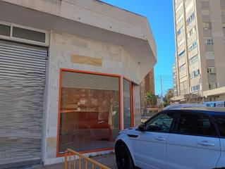 Local Comercial a Levante Alto