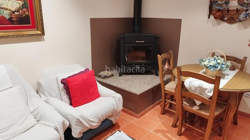 Foto 0c7af3fd-f144-4ca4-9161-c9b99b8641a6. Casa adossada amb calefacció aparcament a Vall d´Alba