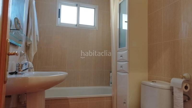 Foto 242f63fb-da56-4dfb-bf93-c472e25abe7b. Reihenhaus mit heizung parking in Vall d´Alba