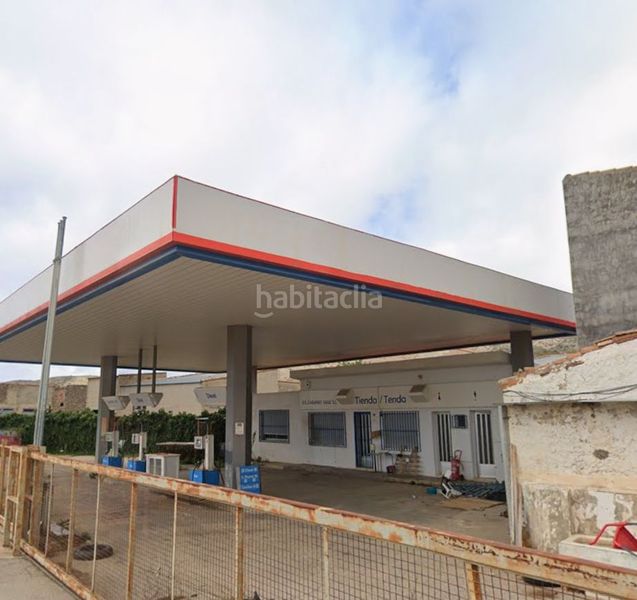 Foto c7ef794b-9471-49fe-83ab-6bfd15fa61e2. Local comercial a Alcublas