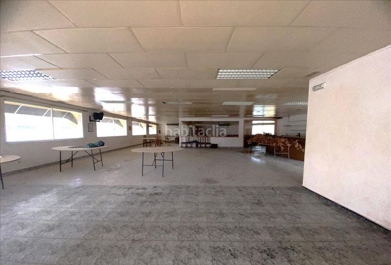 Foto e2cb7664-e41b-4e71-9130-ecfadb72cb80. Edifici a Blanca