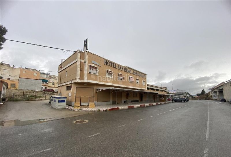 Foto fa3c82d0-4778-4bdb-90fa-f979c584bf73. Edifici a Blanca