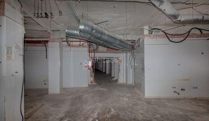 Foto 2ce0baf5-ce32-4758-a382-e6f752dead8c. Local comercial a Buñol