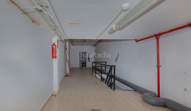 Foto a8c16407-e4fc-49e9-a333-5e44b0694103. Local comercial a Buñol