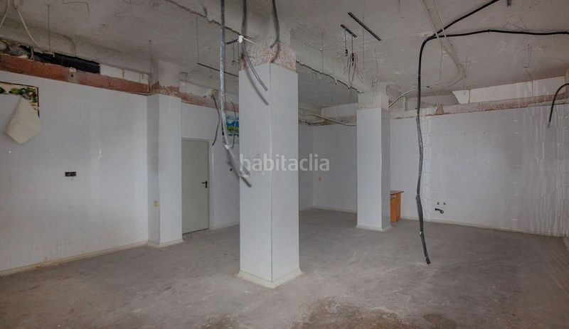 Foto b75f7f23-aa9a-4015-b5b5-e7b9850a0351. Local comercial a Buñol