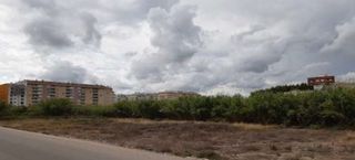 Wohngrundstück in Oliva Pueblo