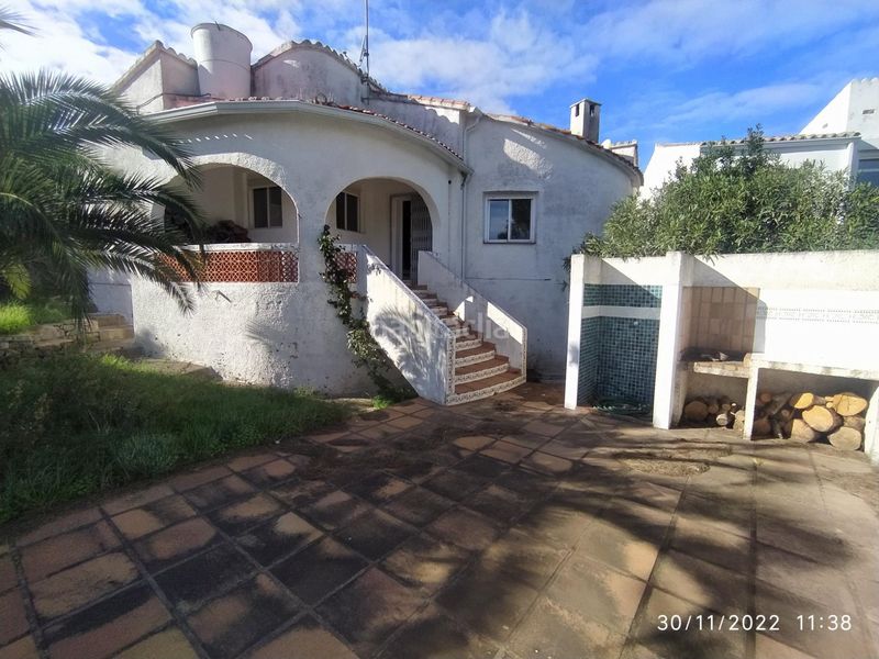 Foto bd5aea3b-e3f8-4ecb-a11c-a06ee917c5d6. Chalet en Oliva pueblo Oliva