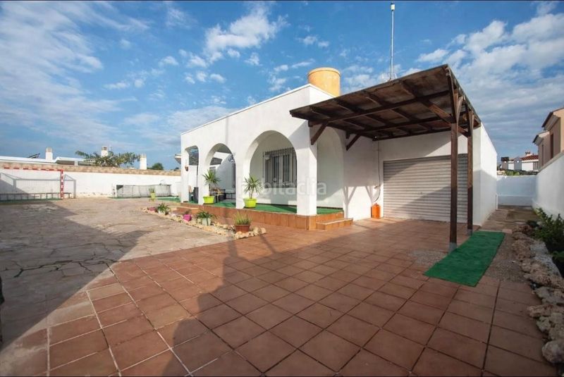 Foto d2d34418-e1a9-4617-8c20-0840f968832e. Chalet en Cala Puntal Vinaròs
