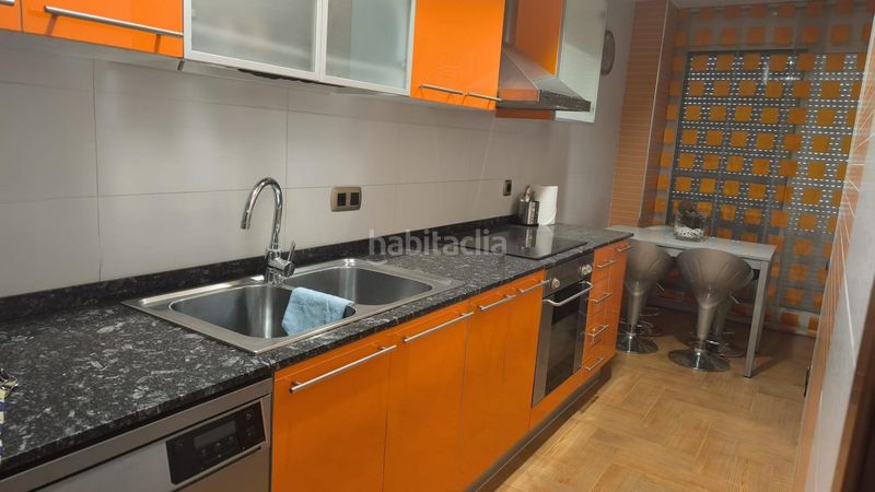 Foto 0e9d44c5-db5b-4eff-95d1-aa3916594afe. Pis amb calefacció aparcament a Alcanar