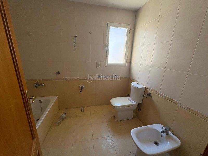 Foto 5c823a4d-5960-4bf7-ba16-275fd15470fe. Casa adossada a Carlet