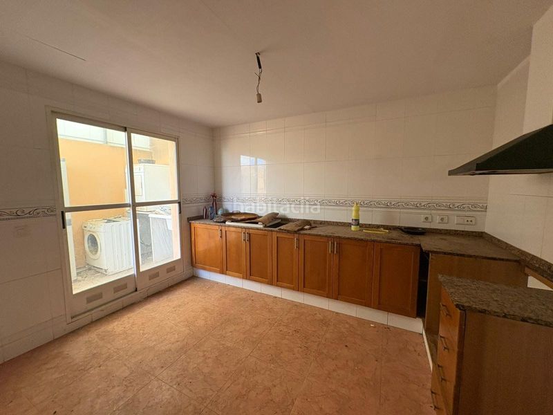 Foto c29760eb-baa0-4edf-b5de-2f4cae4abd87. Casa adossada a Carlet