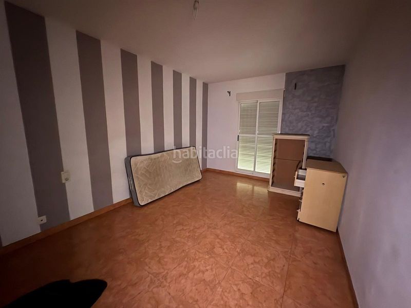 Foto d2f6b5cf-7144-4083-9f45-4443e3094c8c. Casa adossada a Carlet