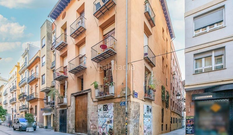 Foto e0a233ba-812f-4e97-9010-987639ed183d. Casa a El Carme Valencia