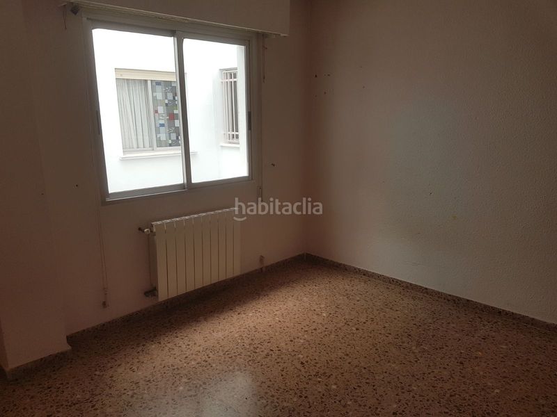 Foto 7ce9d3e5-a36e-47eb-b952-953edf7ea1ee. Pis a Puçol ciudad Puçol
