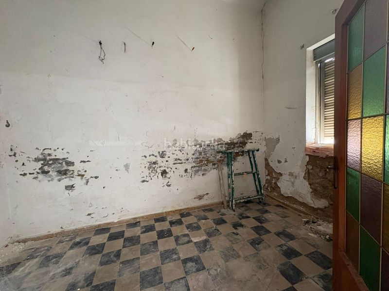 Foto bae0d1b9-f2c3-4558-9ad1-60615a317094. Casa a Benimàmet Valencia