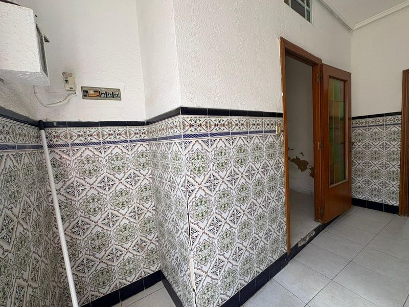 Foto c3f17464-2531-4b65-b380-44cfcb1806a3. Casa a Benimàmet Valencia