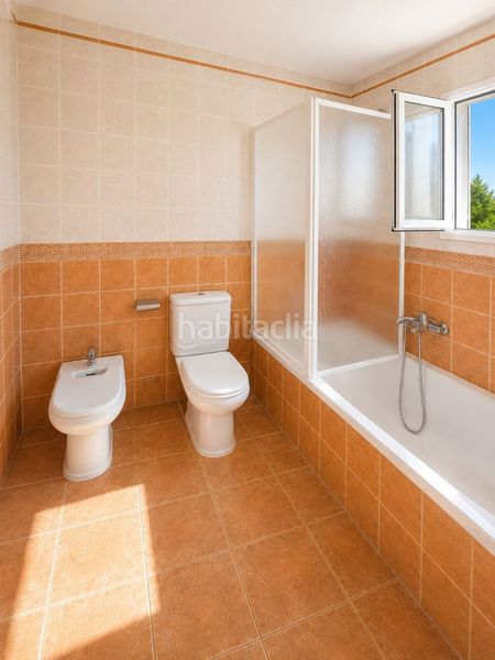 Foto 53d41c2a-1936-4c9d-bdcc-e5d6f274aa63. Apartament amb aparcament piscina a Sant Carles Santa Eulària