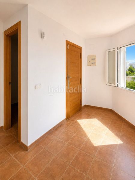 Foto fd15f5ed-f522-4c3d-88e8-ff63f561e46b. Apartament amb aparcament piscina a Sant Carles Santa Eulària
