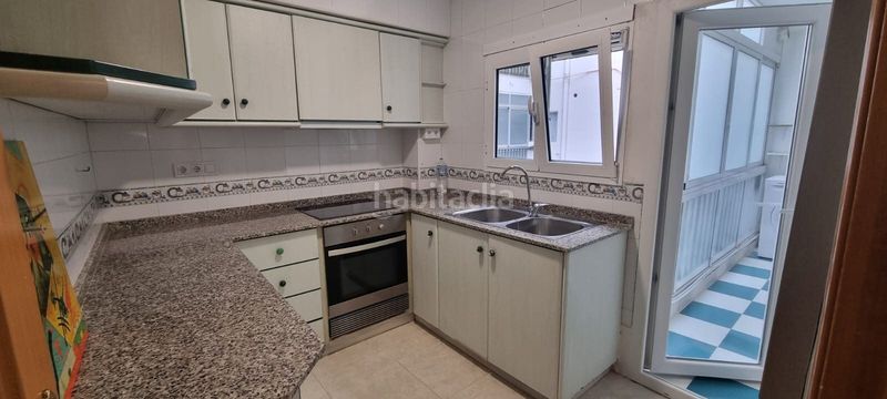Foto d1d60b1b-a4a7-49ba-979c-22b3066a2abb. Pis amb calefacció a Centro Urbano Dénia