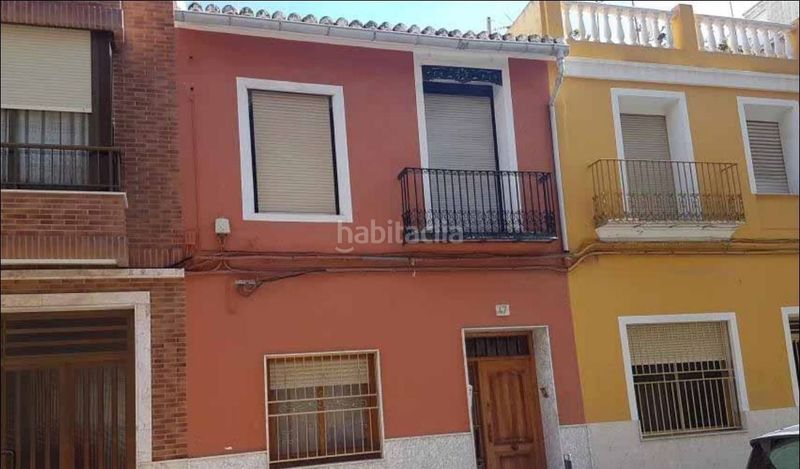 Foto fa1912da-eebc-42b0-af57-1b983adb7fac. Casa a pueblo de Cullera Cullera