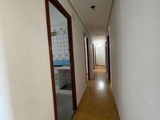 Etagenwohnung  Calle carrer de vázquez de mella