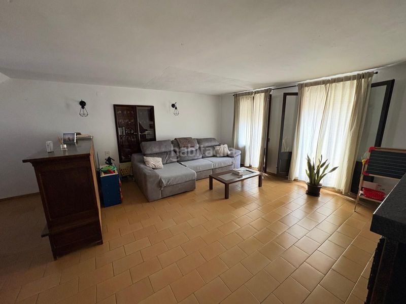Foto 58ccb7d6-3b64-4fba-85b6-aadb5fb06674. Casa amb aparcament a Ulldecona