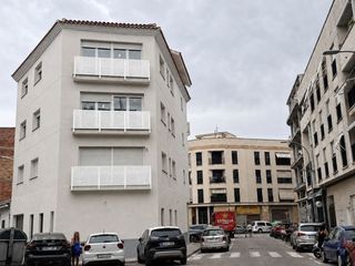 Pis a Calle Carrer Falconera