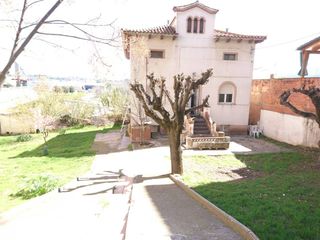 Terreno residencial en Parets del Vallès. Solar en venta en parets del vallès con licencia de obras aproba