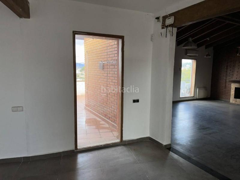 Foto e28aefb2-2e40-4f5c-a9a4-340e8a47fa03. Casa  en venta en can salgot en Lliçà de Vall