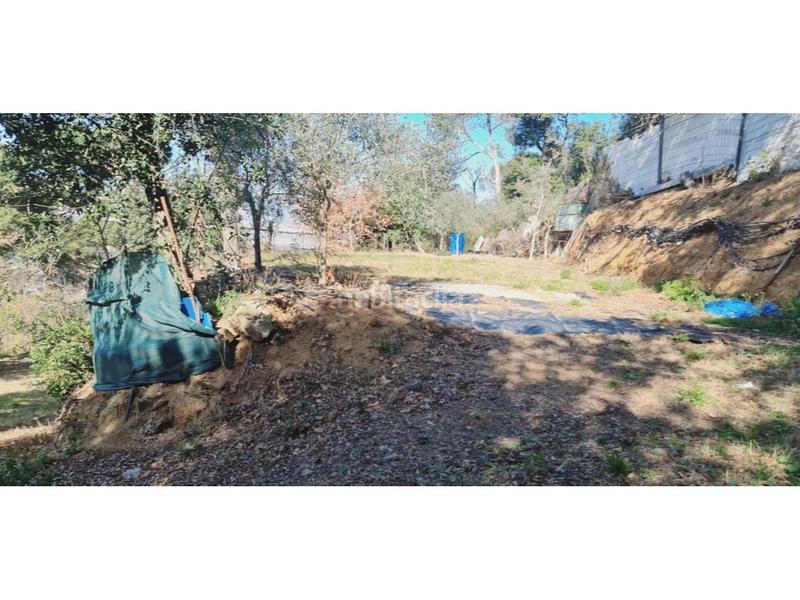 Foto e85f9a24-59a9-4406-9744-f886bcdcc341. Terreny residencial a Tiana