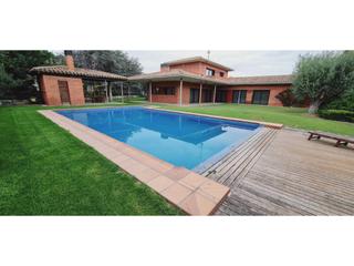 Maison à Canovelles. Casa en venta en canovelles