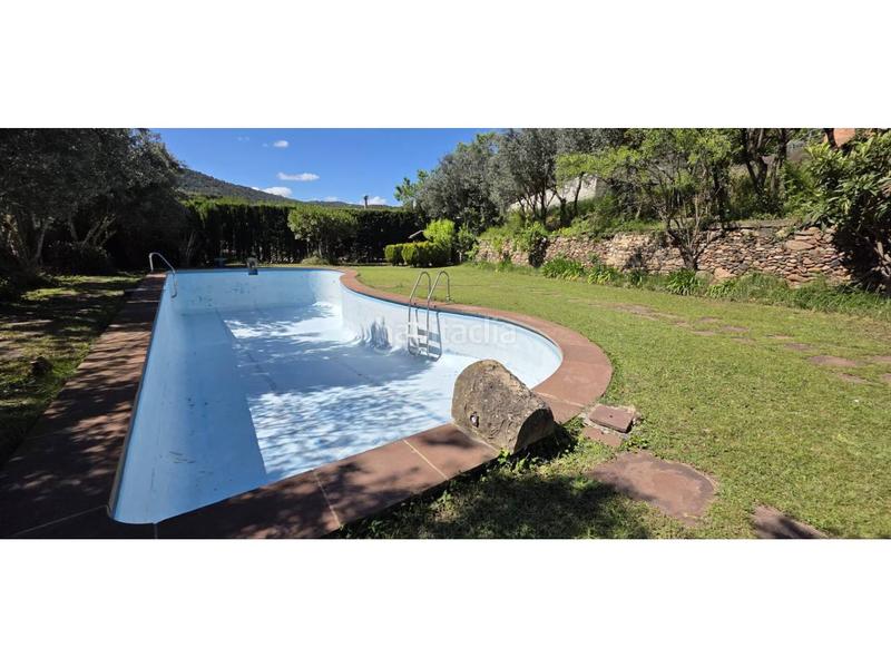 Foto 11224057-ad36-40fb-aa19-e78d75c41865. Haus mit heizung pool in Figaró-Montmany