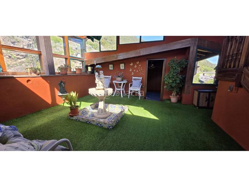 Foto 20f5d44b-8795-4e10-b6af-b5610b0ede20. Haus mit heizung pool in Figaró-Montmany