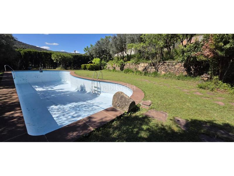 Foto c3fe7cb7-f4e7-4ac0-9eda-c3732f264558. Haus mit heizung pool in Figaró-Montmany