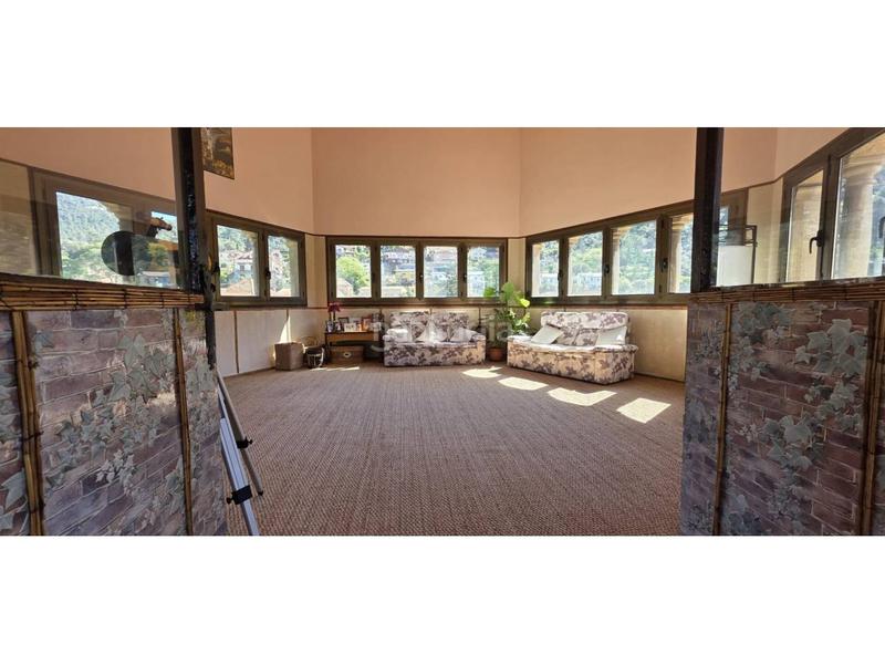 Foto eda60e5d-a215-4af9-8e71-fa33375d3333. Haus mit heizung pool in Figaró-Montmany