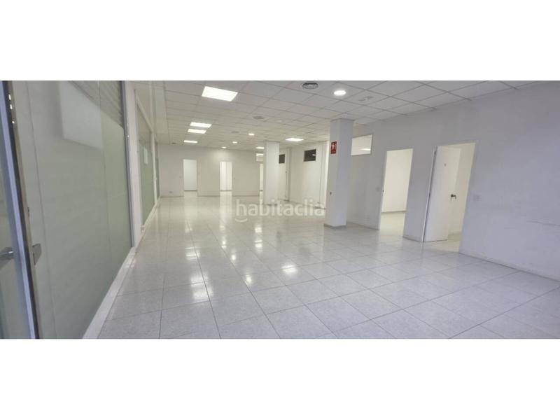 Foto b3adc63a-27d0-494b-85cb-7b2a3a4473e8. Affitto locale commerciale in Franqueses del Vallès (Les)