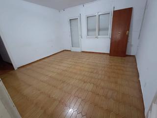 Pis a Estació de França. Piso de 4 habitaciones en estació de frança