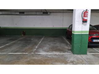 Lloguer Aparcament cotxe a Hermenildo carrera 9. Plaza de parking en centro pueblo