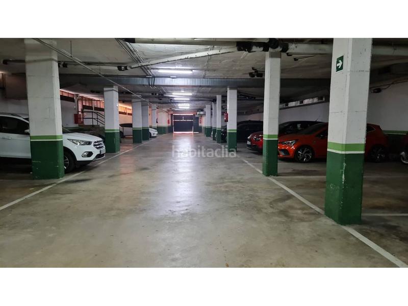 Foto 5801c92d-10c8-4056-b0a1-6342ef6bbaab. Location parking voiture dans hermenildo carrera 9 dans Roca del Vallès (La)