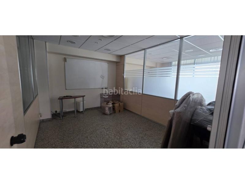 Foto 2a9fd972-7ff1-44da-b2bd-50077805128a. Rent office space with parking in Zona Industrial Granollers