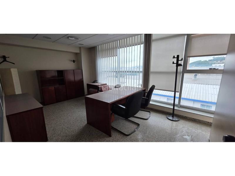 Foto 56ea4bdd-110b-4f91-8a81-7d3778d4f4d8. Rent office space with parking in Zona Industrial Granollers