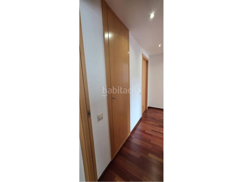 Foto a60cfc79-d590-49bf-855b-05a54e2b6b89. Appartamento con parcheggio in Can gili Granollers