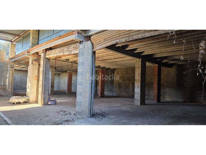 Foto d028dd13-f299-4052-9d5a-4ee91e236729. Casa amb piscina a Lliçà d´Amunt