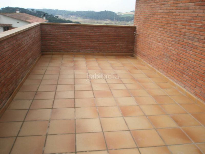 Foto 32b0b51b-7329-4f59-8932-fa637e37db52. Casa amb calefacció aparcament a Roca del Vallès (La)