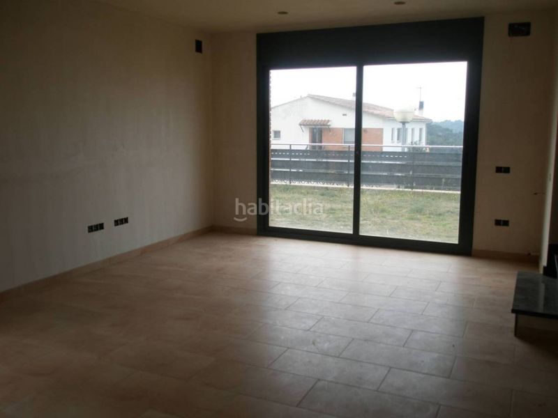 Foto 5cce763a-e269-4914-8477-a0091516ad2b. Casa amb calefacció aparcament a Roca del Vallès (La)