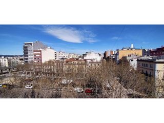 Piso en Eixample Nord